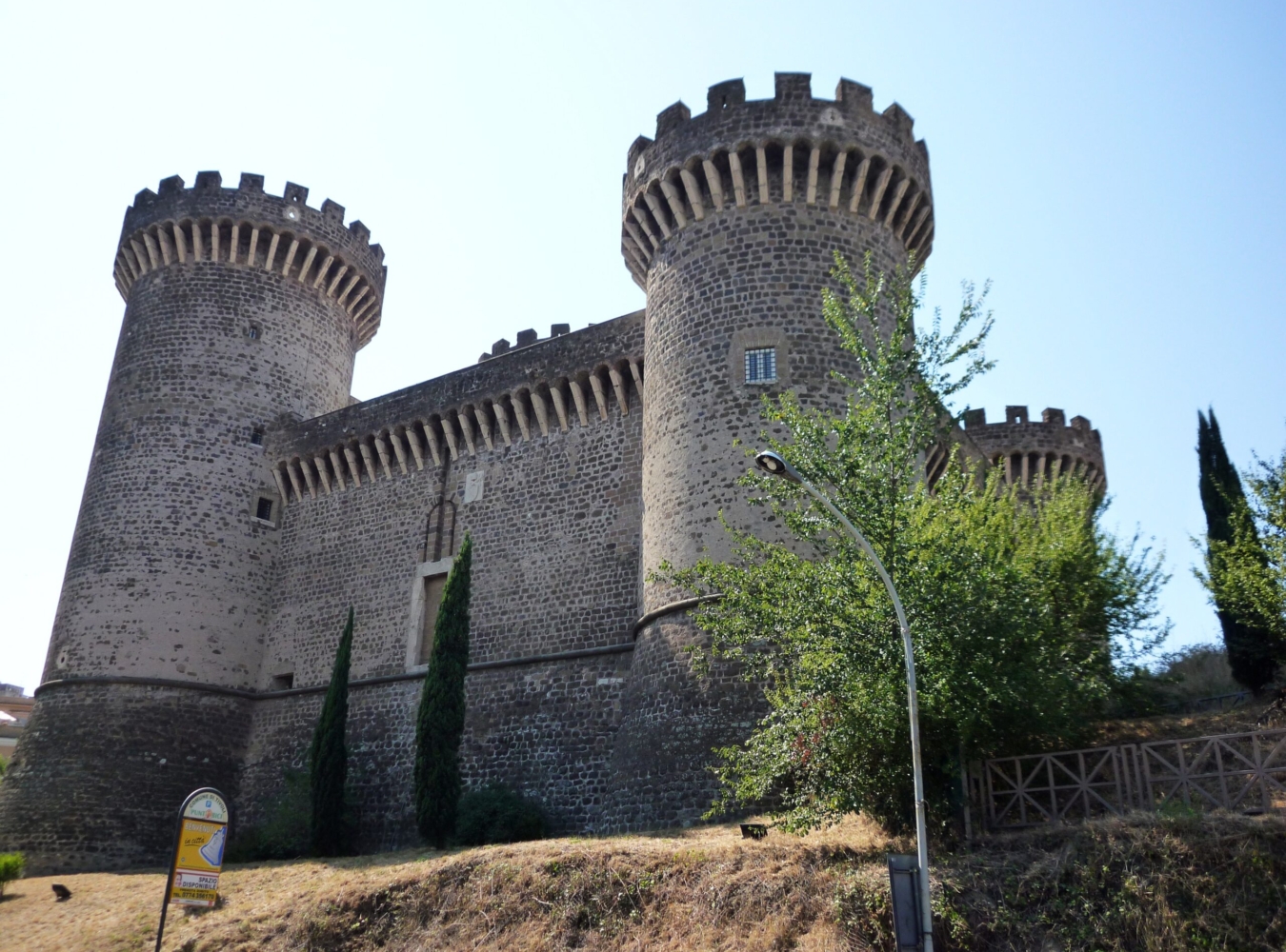 15 Tivoli Rocca Pia